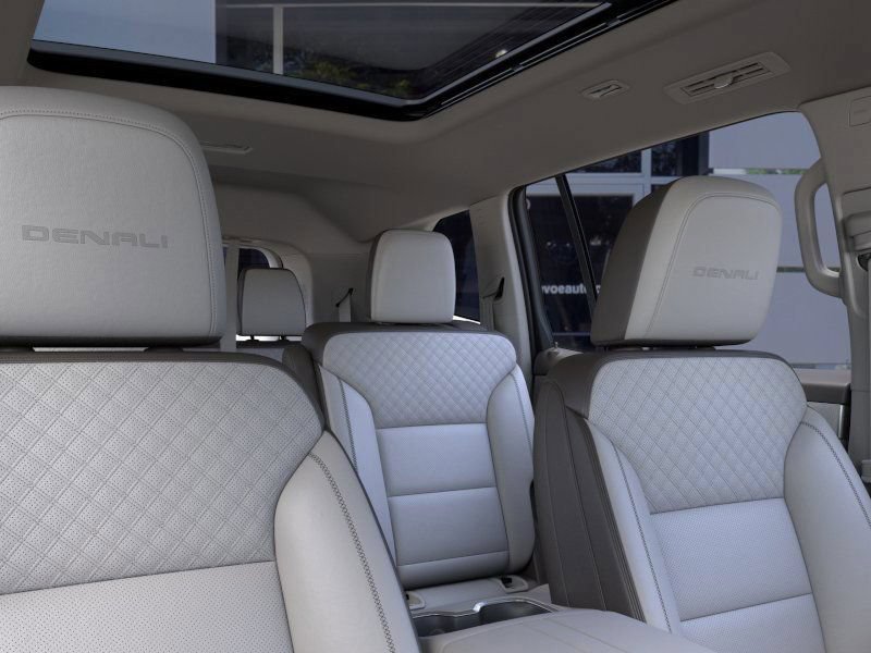 New 2025 GMC Acadia Denali w/ Super Cruise Package FWD image 24