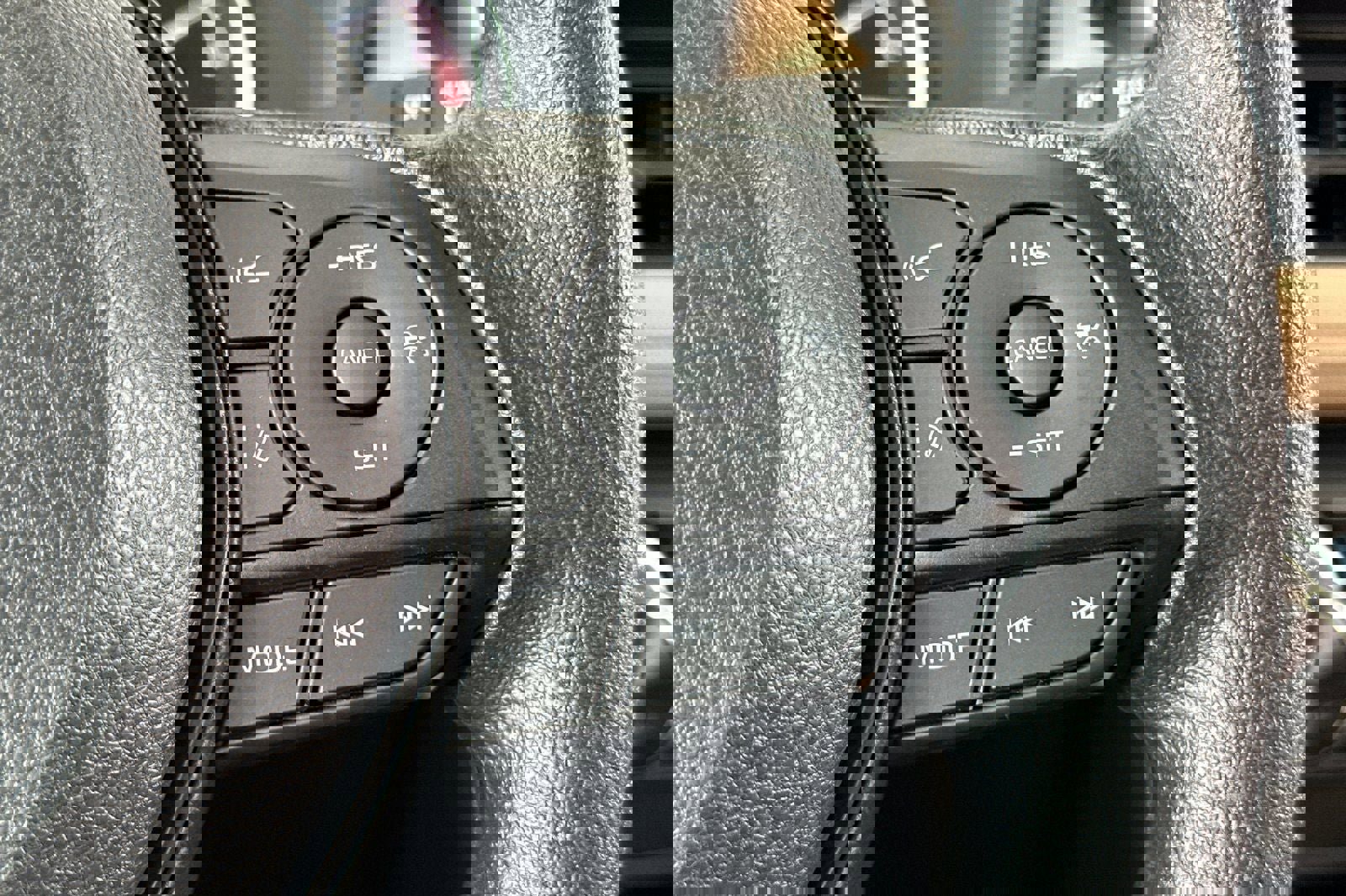 New 2025 Toyota RAV4 XLE image 29