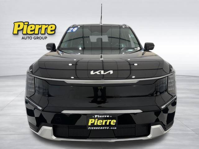 Used 2024 Kia EV9 Wind AWD/4WD image 9