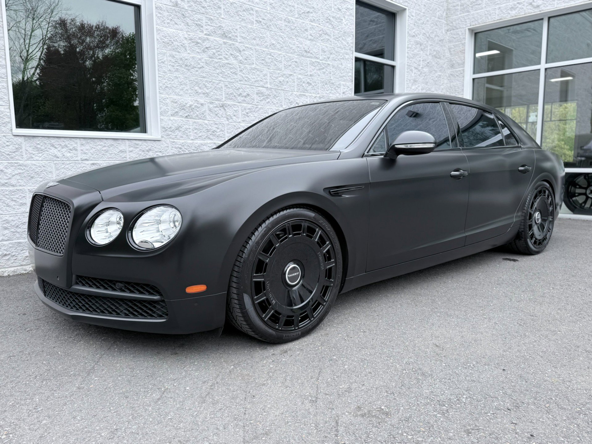 Used 2015 Bentley Flying Spur V8 AWD/4WD image 3