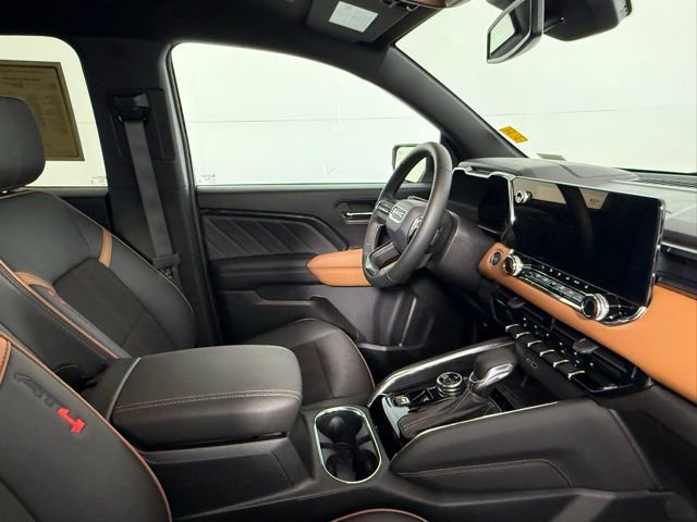 Used 2026 GMC Canyon AT4 image 53
