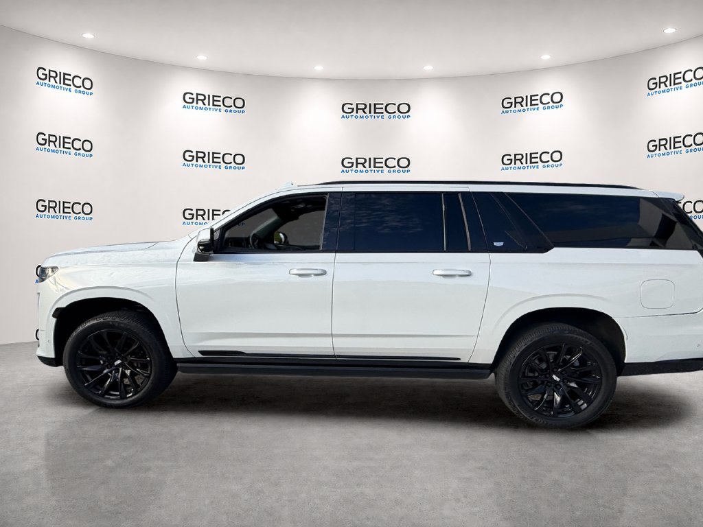 Used 2021 Cadillac Escalade ESV Sport w/ Driver Assist Tech Package AWD/4WD image 4