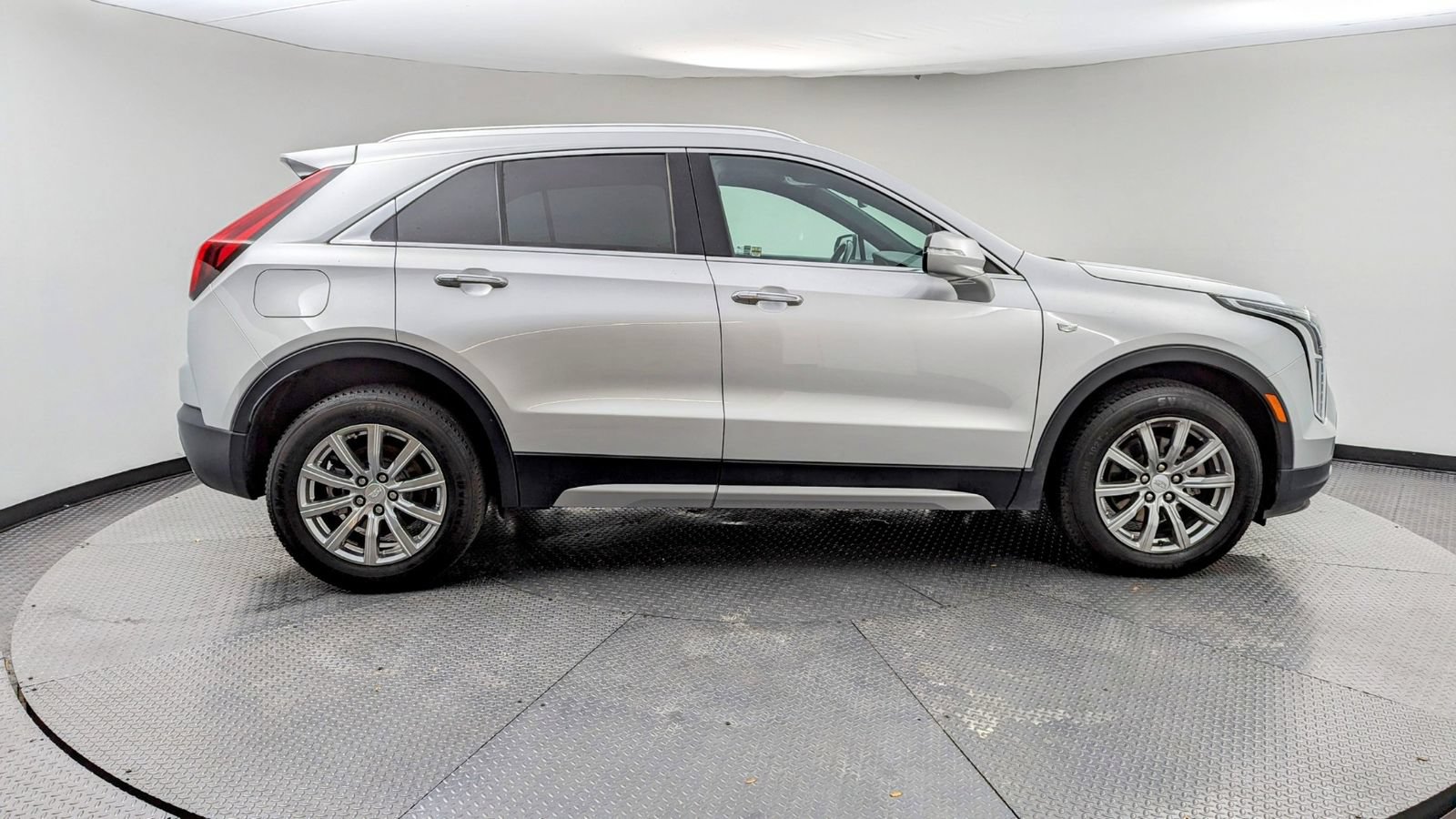 Used 2021 Cadillac XT4 Sport AWD/4WD image 8