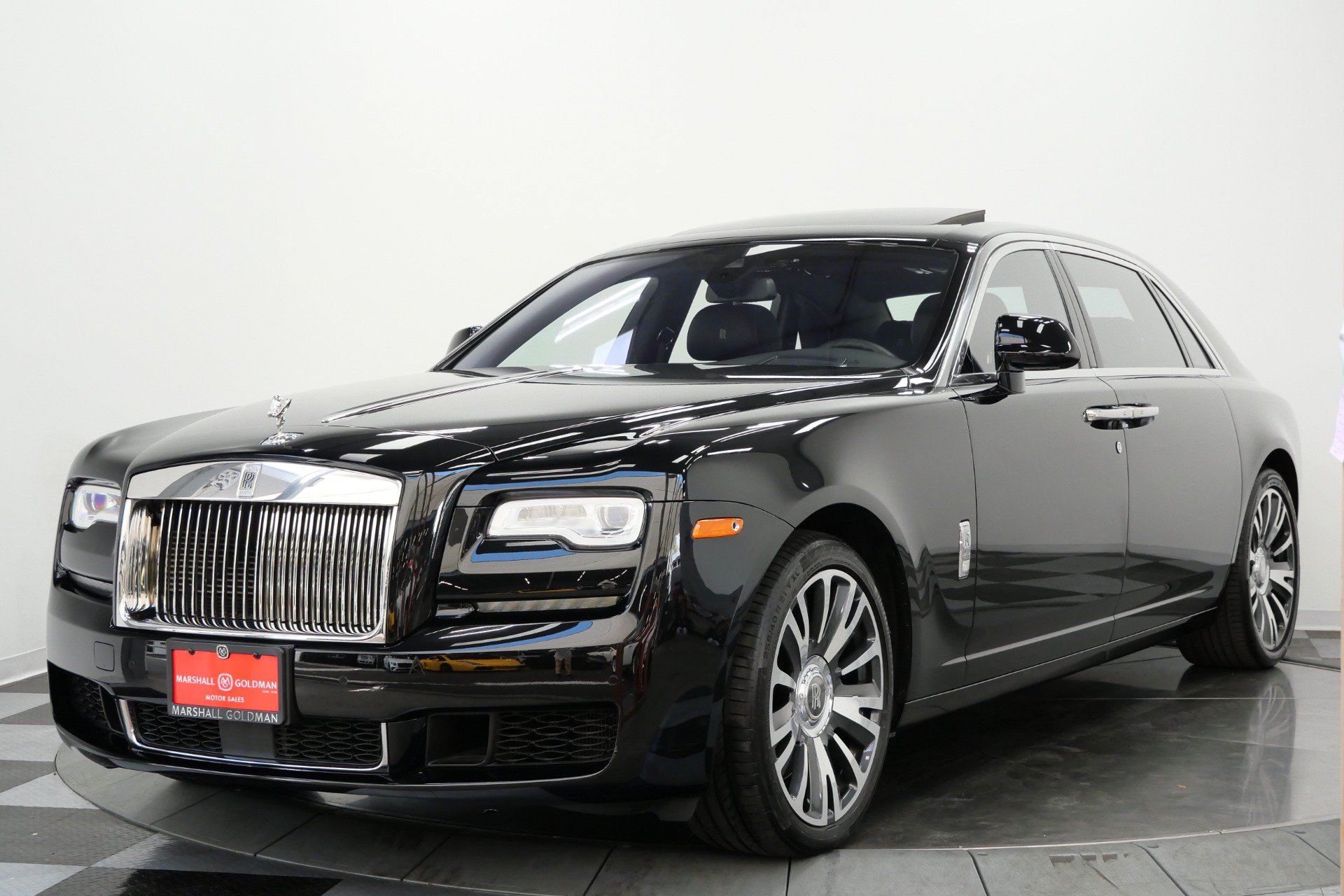 Used 2019 Rolls-Royce Ghost Extended Wheelbase RWD image 5