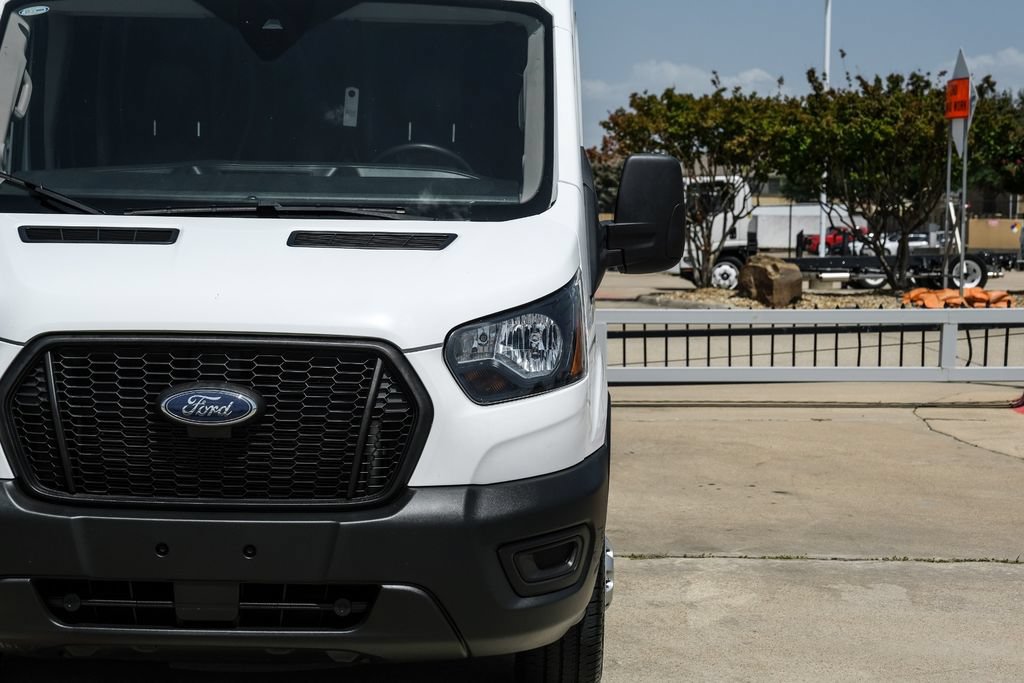 Used 2023 Ford Transit 250 Medium Roof AWD w/ Load Area Protection Package image 42