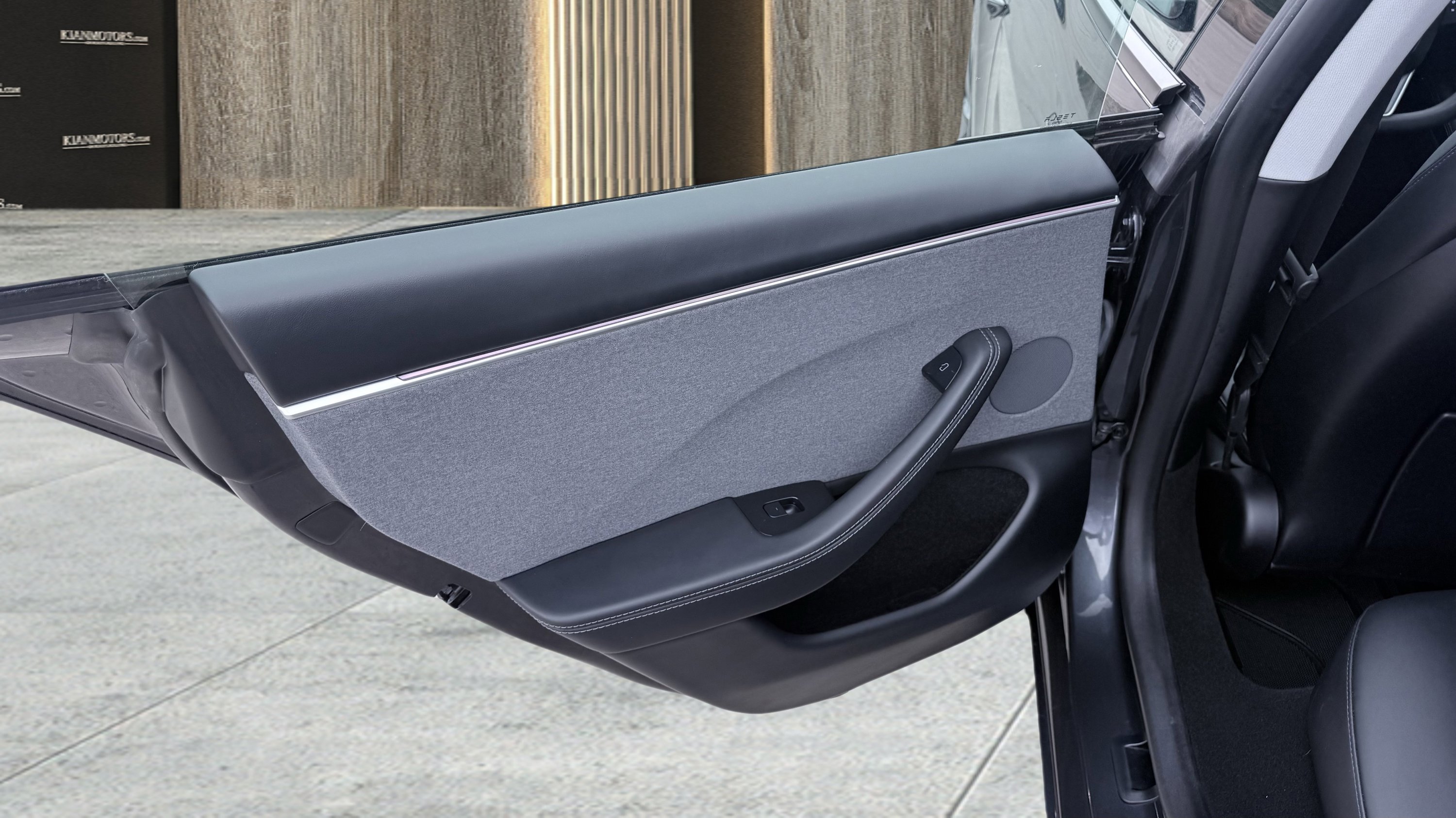 Used 2024 Tesla Model 3 Standard Range RWD image 26