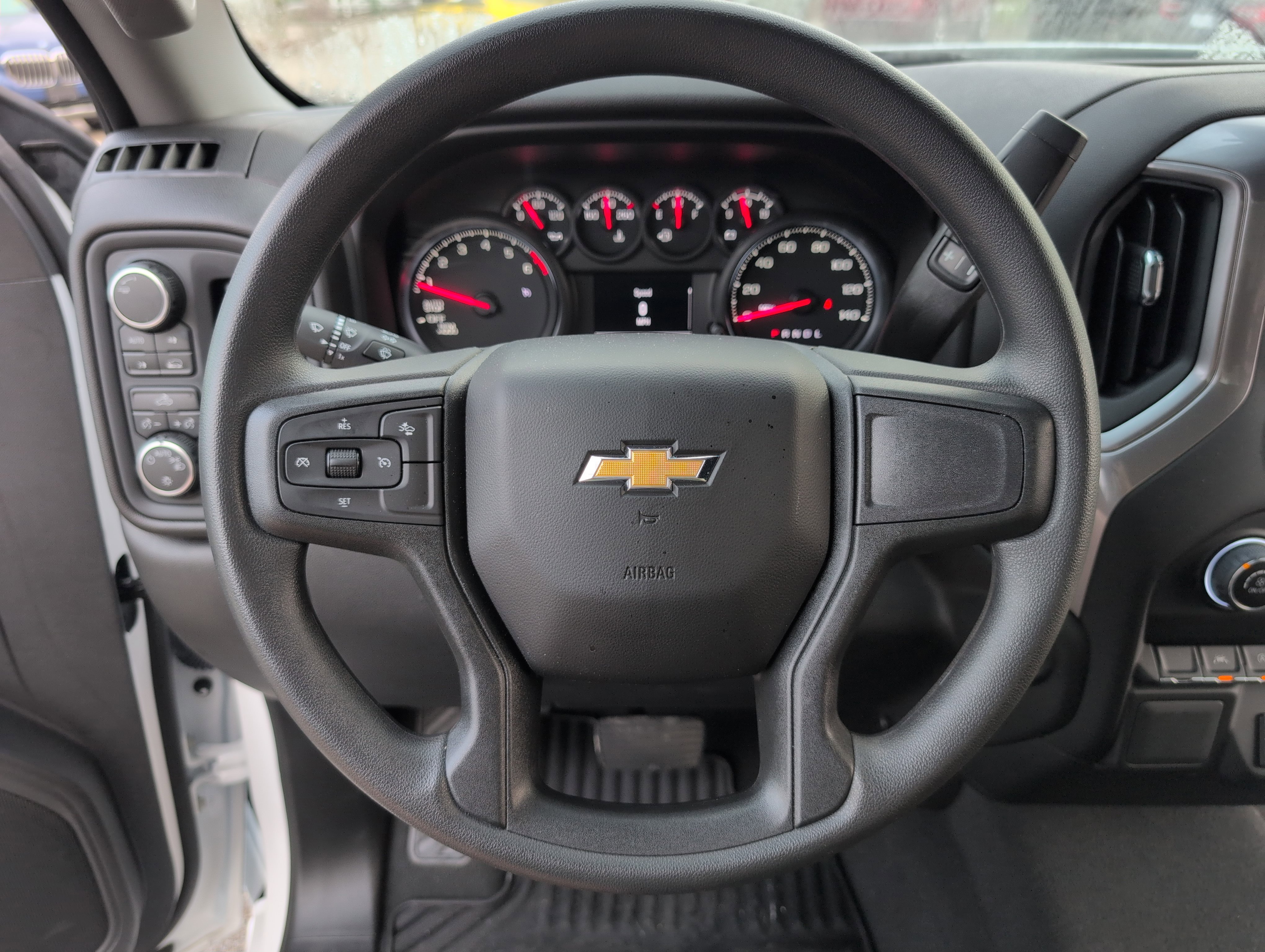 Used 2024 Chevrolet Silverado 1500 Custom image 20
