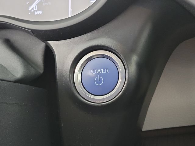 Used 2024 Toyota Sienna XLE FWD image 31