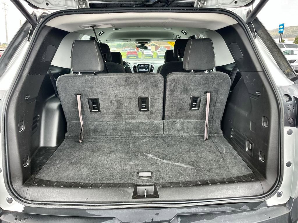 Used 2018 Chevrolet Traverse LT AWD/4WD image 24