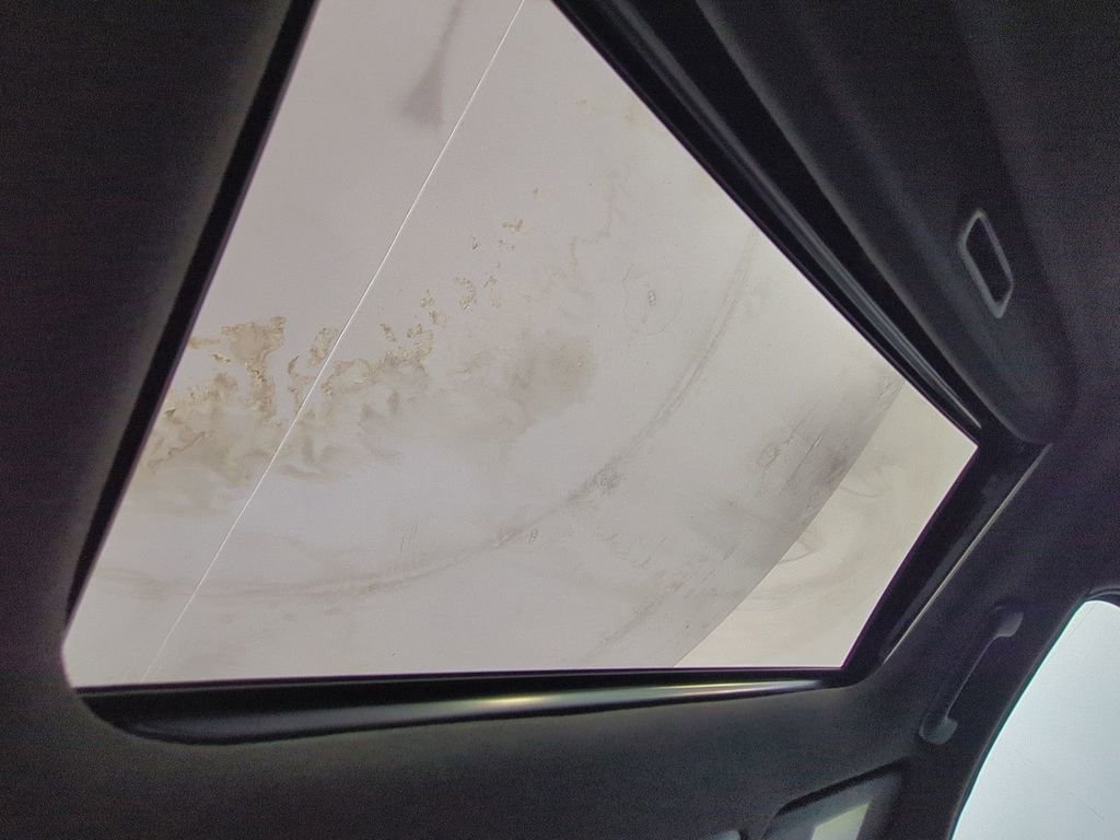 Used 2022 Kia Forte GT-Line w/ GT-Line Premium Package image 21