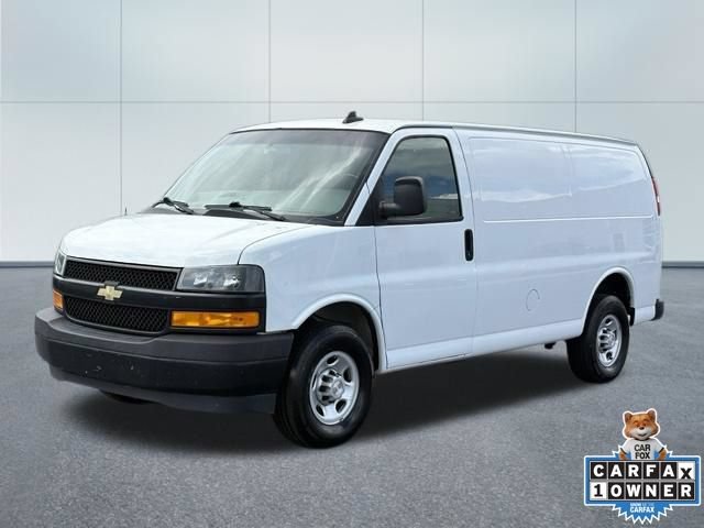Used 2021 Chevrolet Express 2500 w/ Driver Convenience Package RWD image 6