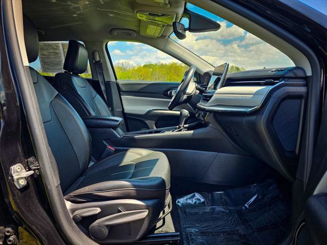 Certified 2022 Jeep Compass Limited AWD/4WD image 37