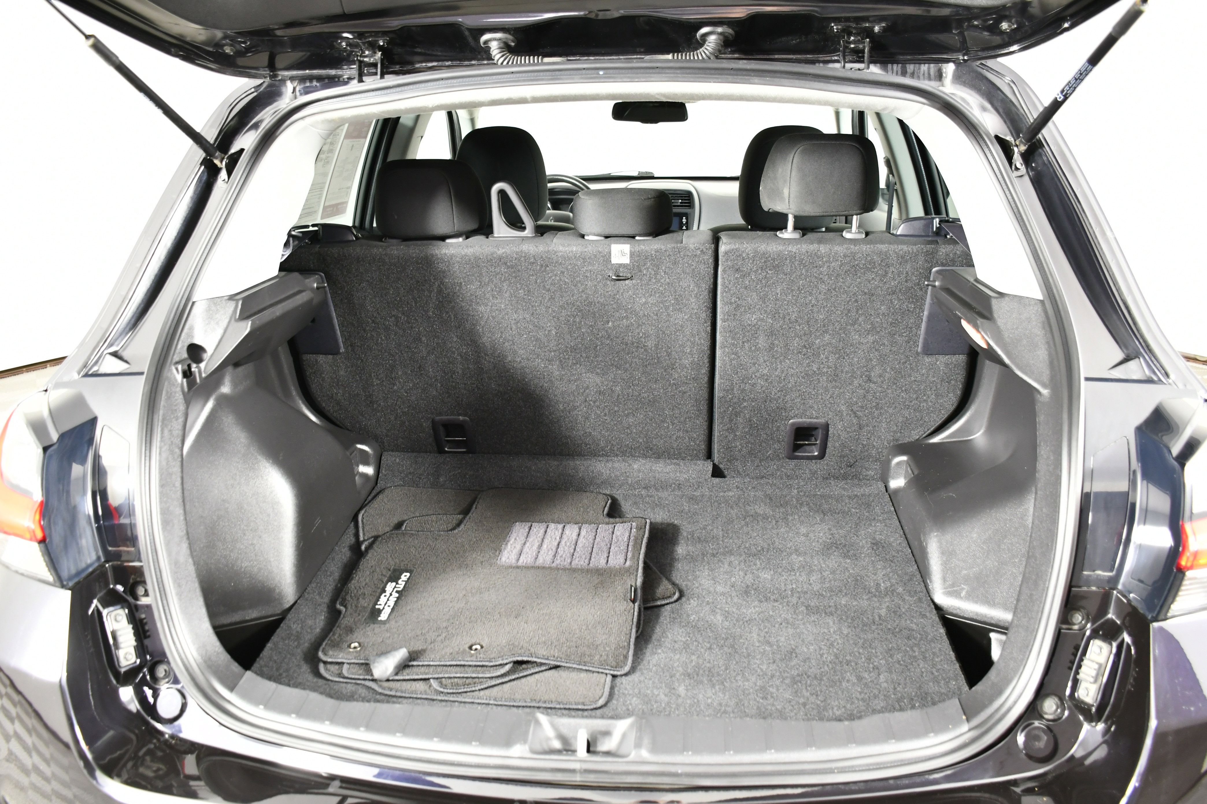 Used 2025 Mitsubishi Outlander Sport ES AWD/4WD image 47