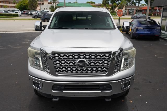 Used 2016 Nissan Titan SL AWD/4WD image 21