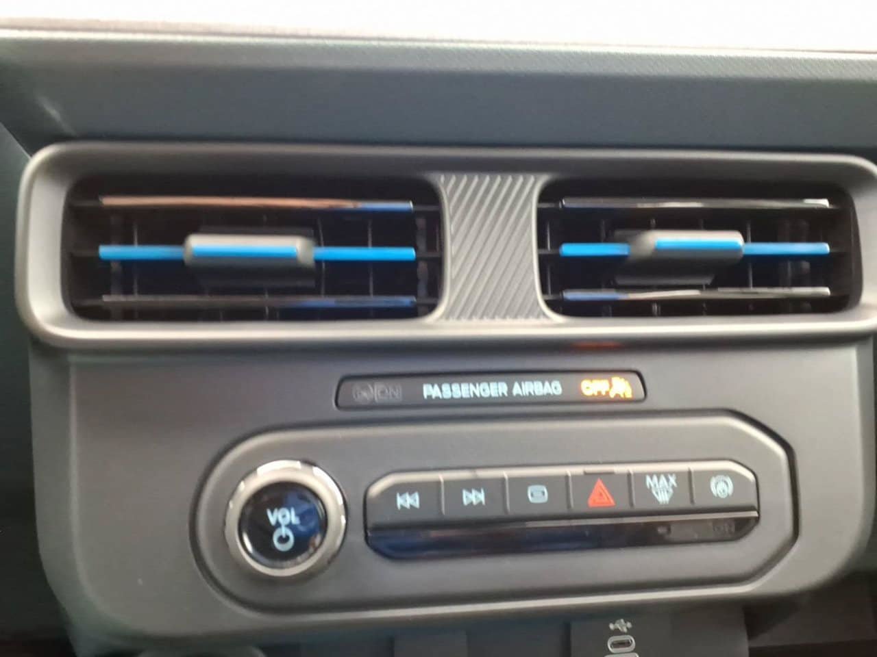 New 2026 Ford Maverick XLT FWD image 9