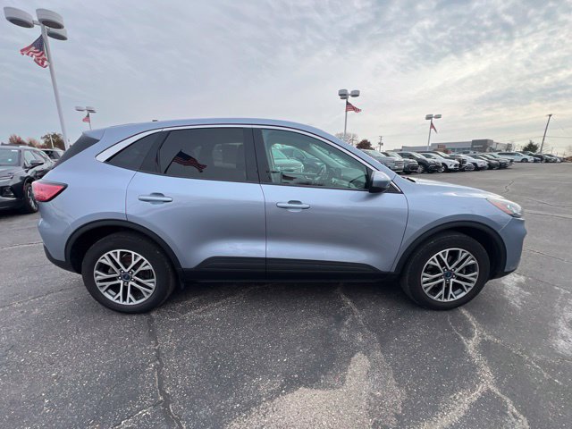 Used 2022 Ford Escape SEL w/ Technology Package AWD/4WD image 4
