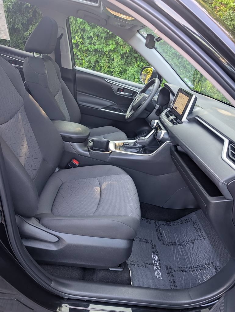 Used 2023 Toyota RAV4 XLE w/ Convenience Package AWD/4WD image 21