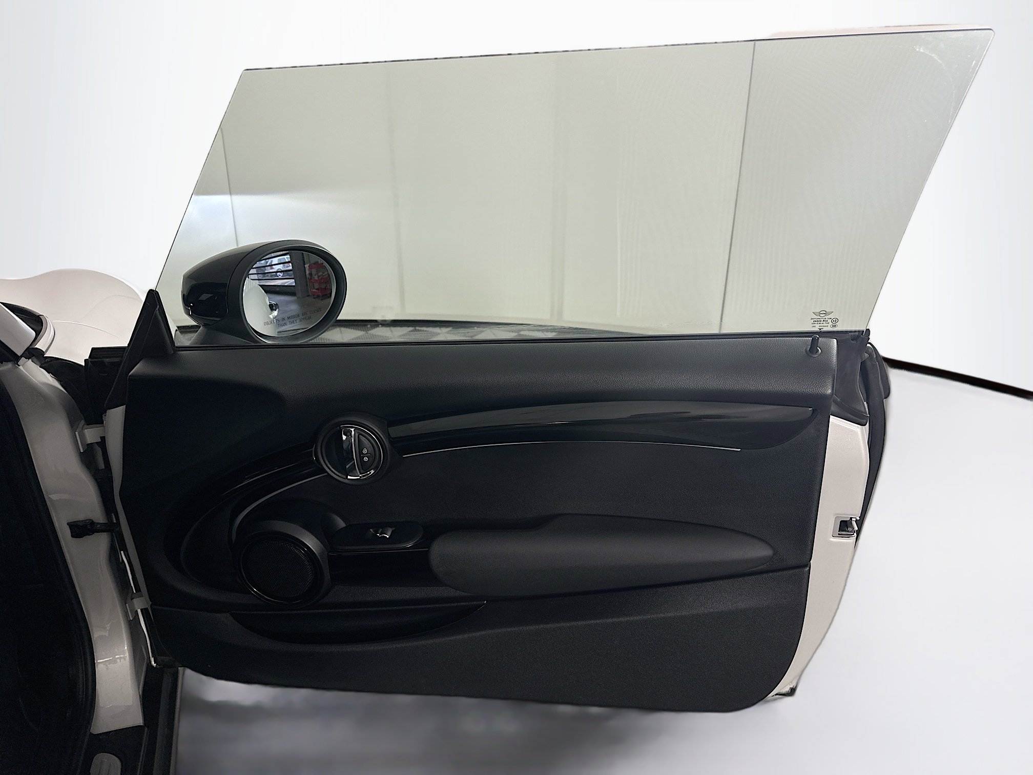 Used 2022 MINI Cooper SE image 30