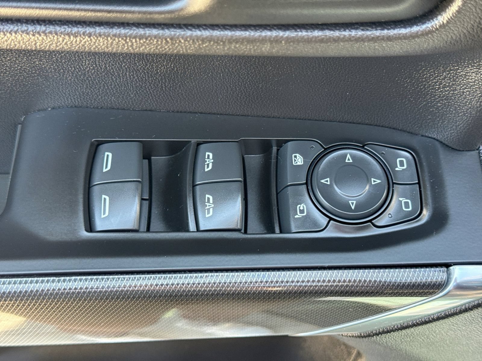 Used 2020 GMC Sierra 1500 AT4 w/ AT4 Premium Package AWD/4WD image 19
