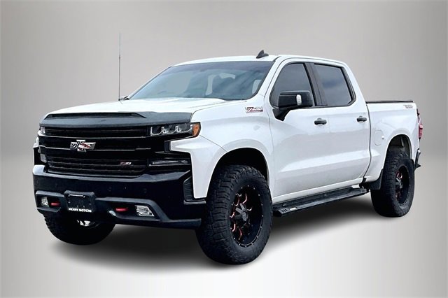 Used 2019 Chevrolet Silverado 1500 LT Trail Boss image 2