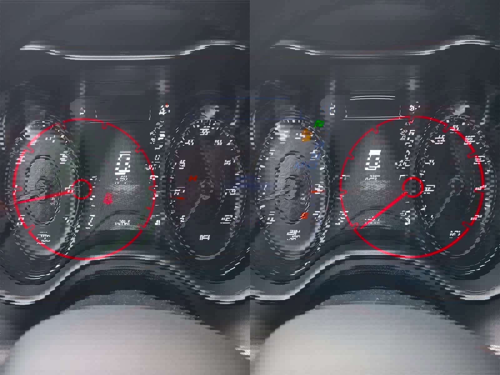 Used 2023 Dodge Charger R/T w/ Blacktop Package image 15