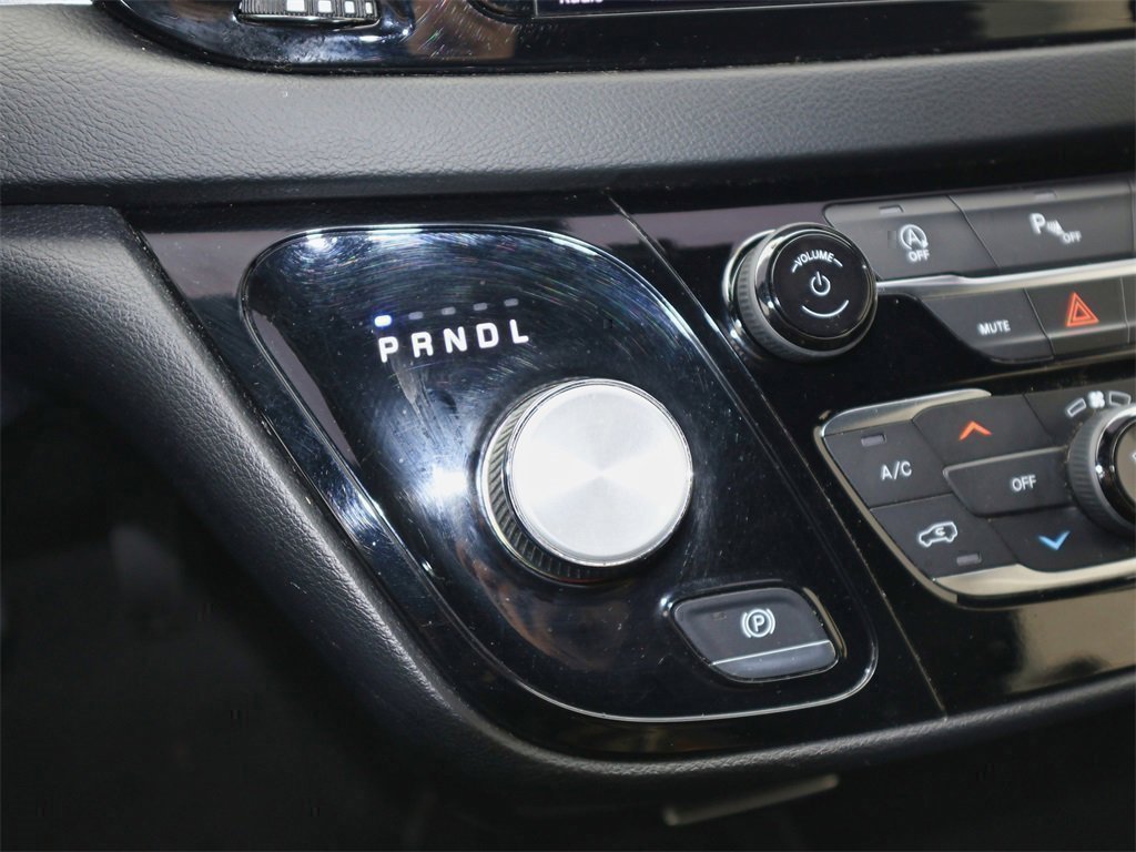 Used 2019 Chrysler Pacifica Touring-L Plus w/ S Appearance Package image 30