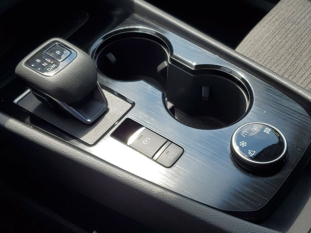 Used 2023 Nissan Rogue SV AWD/4WD image 22