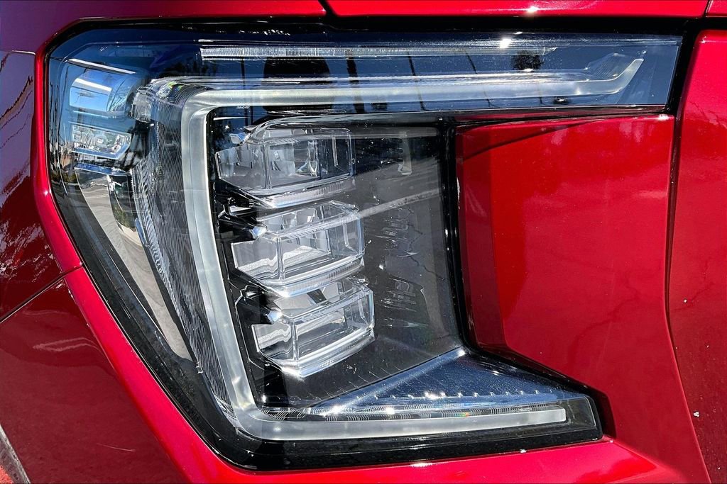 Used 2022 GMC Yukon SLE RWD image 25