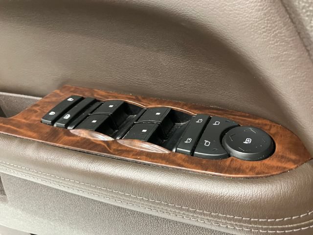 Used 2017 Buick Enclave Premium w/ Experience Buick Package AWD/4WD image 38