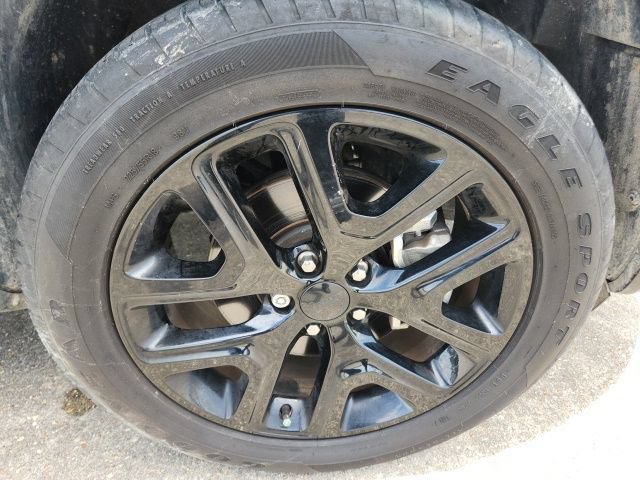 Used 2023 Jeep Renegade Altitude w/ Sun/Sound Group AWD/4WD image 12