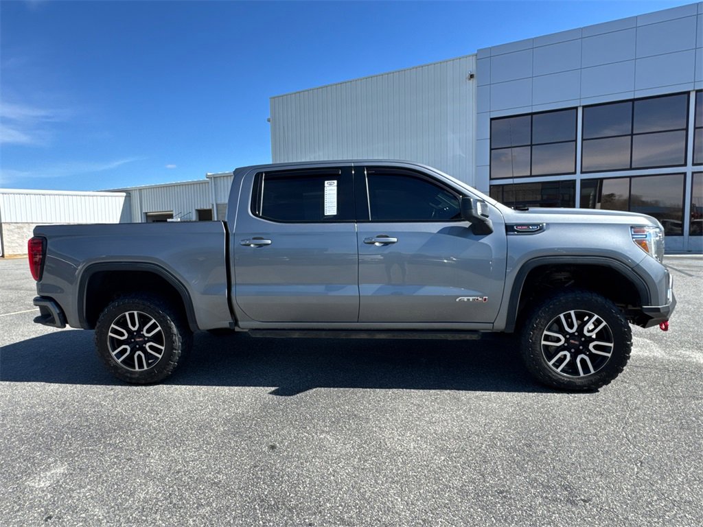 Used 2021 GMC Sierra 1500 AT4 image 2