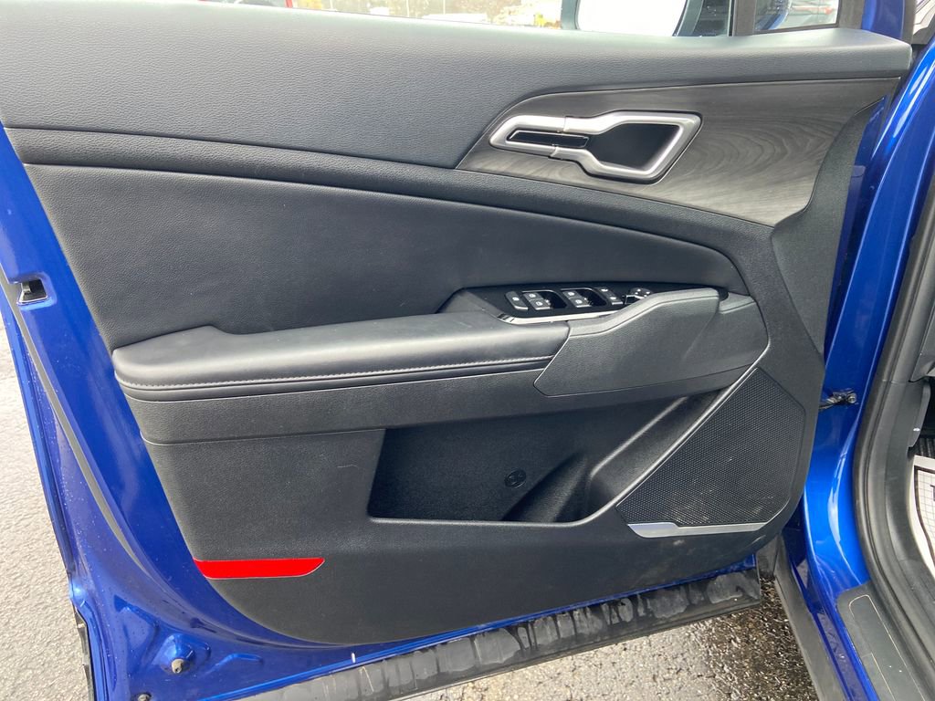 Used 2023 Kia Sportage X-Line w/ X-Line Premium Package image 13