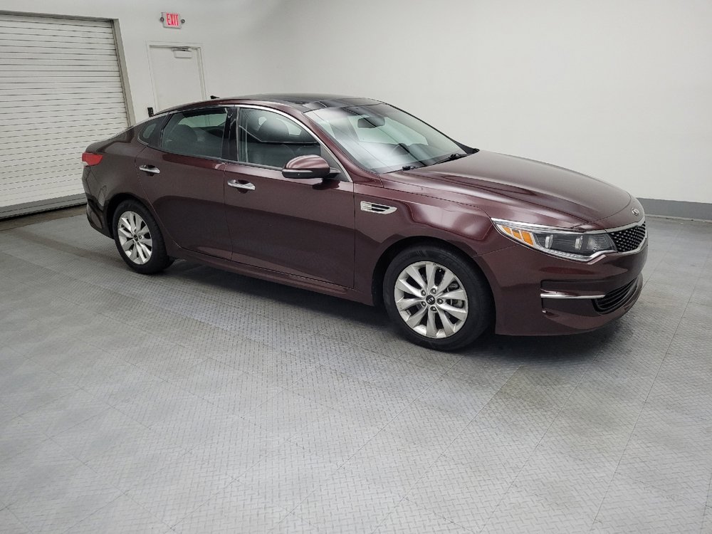 Used 2017 Kia Optima EX w/ Premium Package image 11