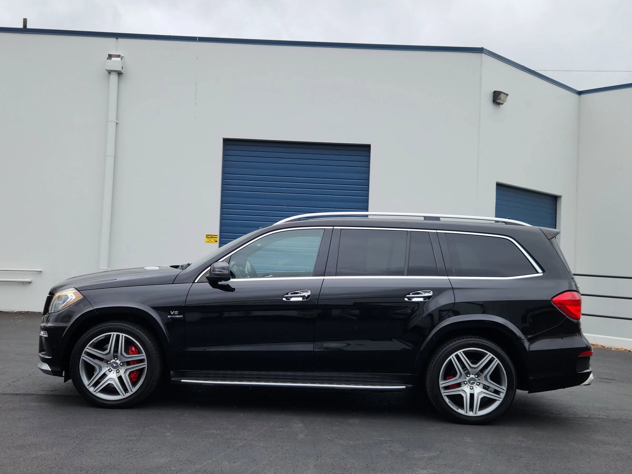 Used 2014 Mercedes-Benz GL 63 AMG 4MATIC w/ Accessory Chrome Package image 2