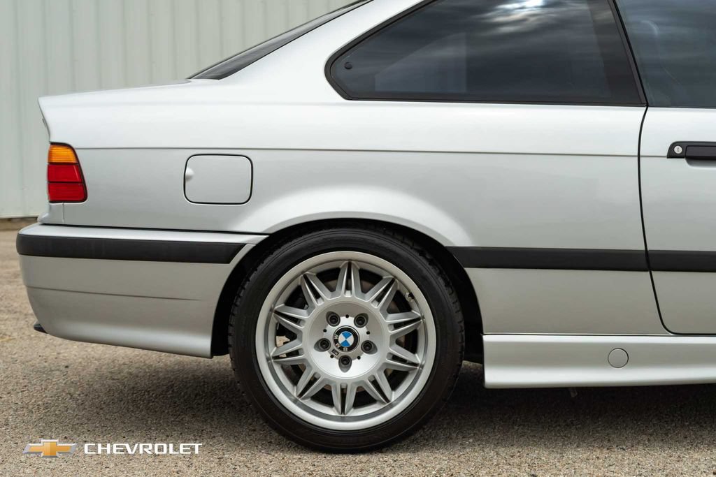 Used 1999 BMW M3 Coupe RWD image 6