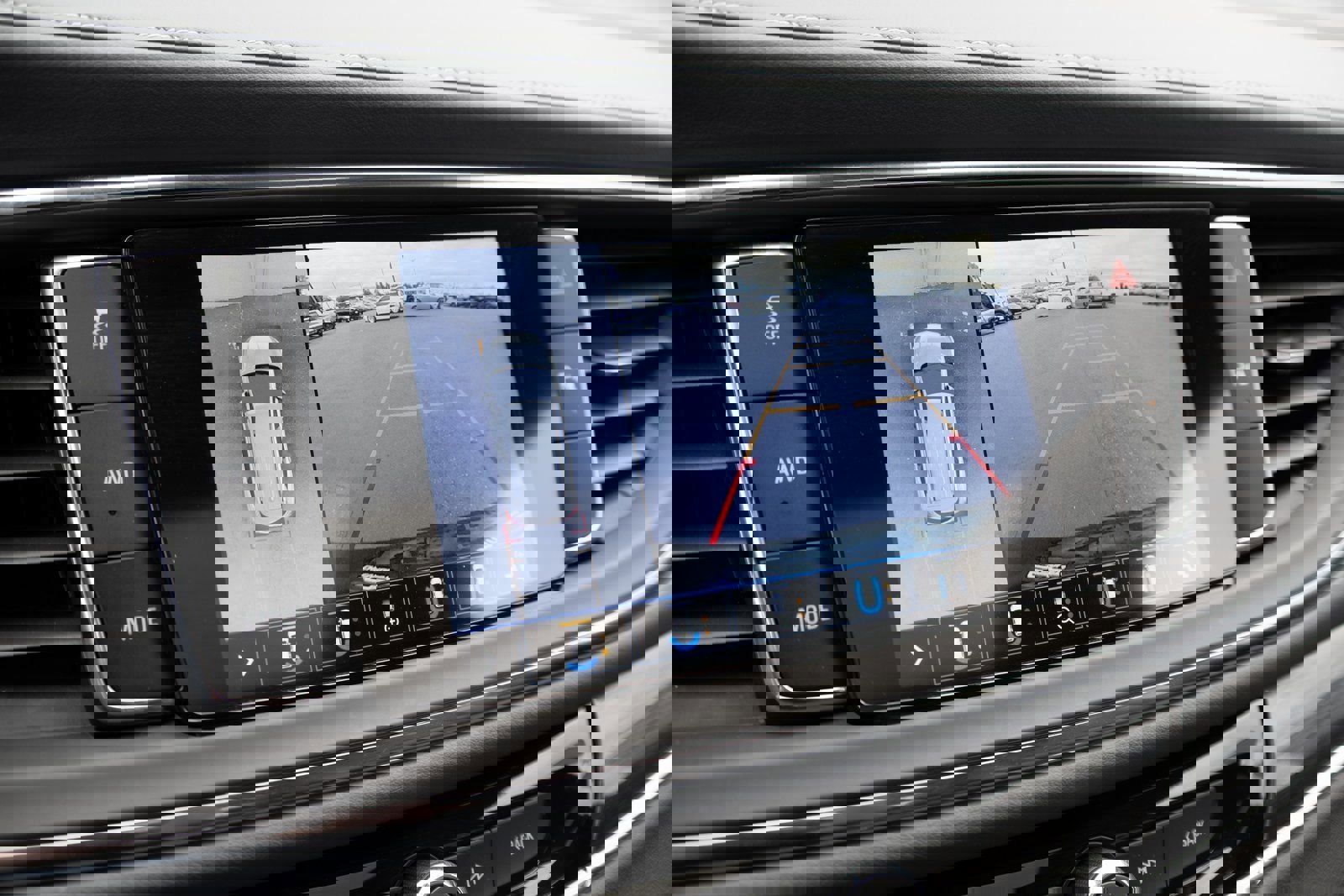 Used 2021 Buick Enclave Essence w/ Experience Buick Package image 4