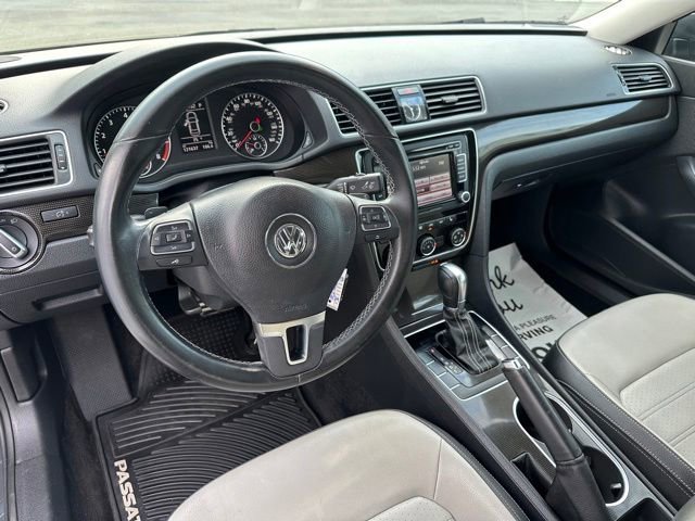 Used 2014 Volkswagen Passat 1.8T Sport FWD image 13
