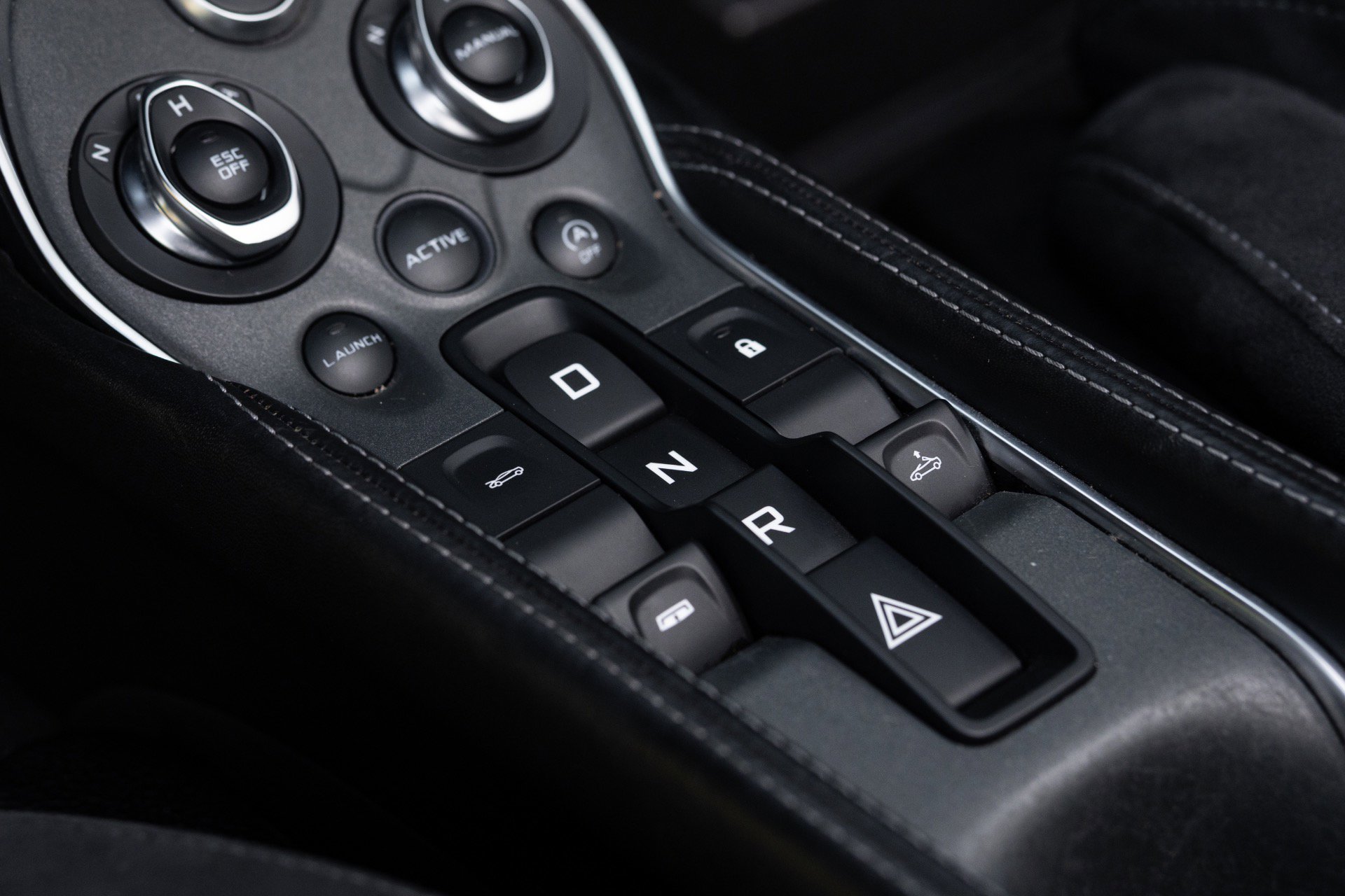 Used 2018 McLaren 570S Spider RWD image 46