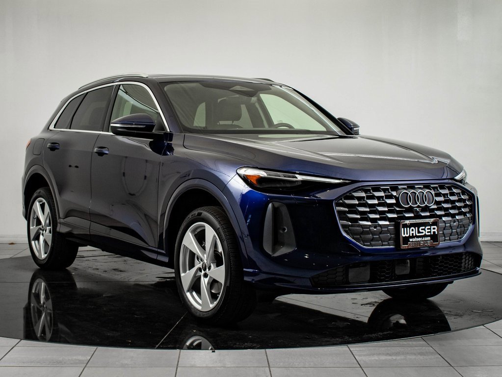 New 2025 Audi Q5 Premium Plus image 12