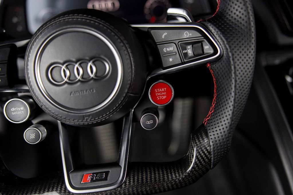 Used 2017 Audi R8 V10 plus image 22