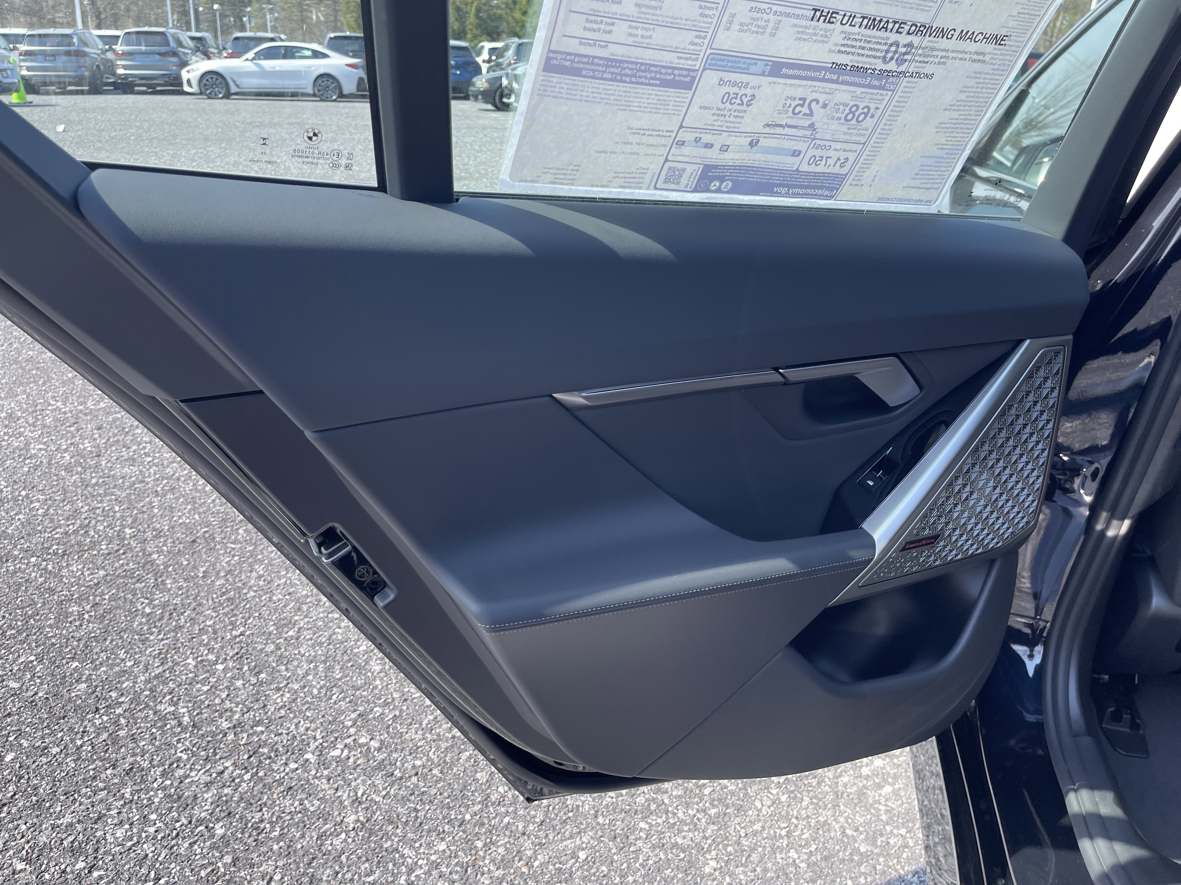 New 2026 BMW 550e xDrive image 14