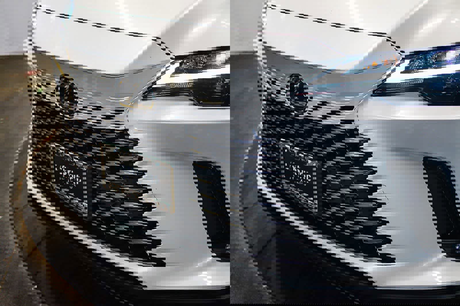 Used 2024 Lexus RX 350 Premium w/ Accessory Package (Z1) FWD image 8