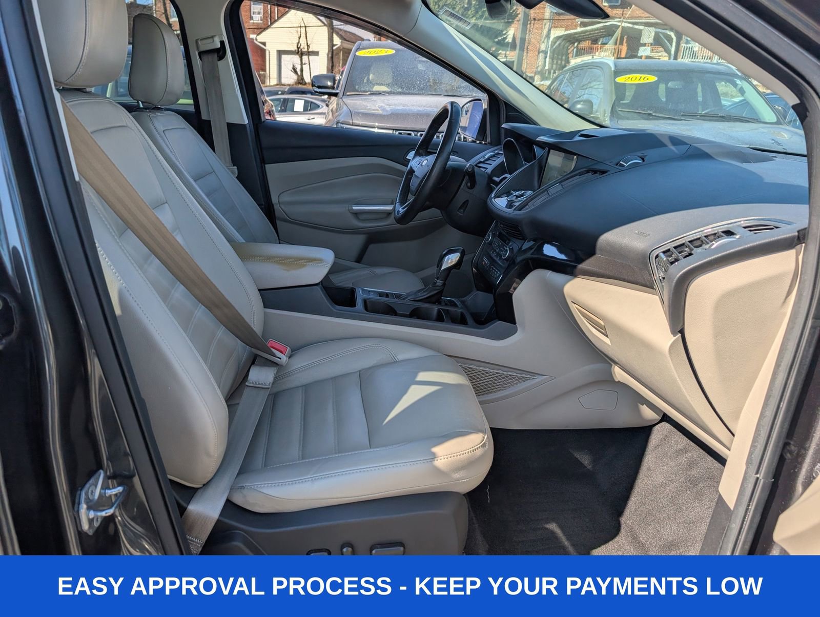 Used 2018 Ford Escape Titanium image 15