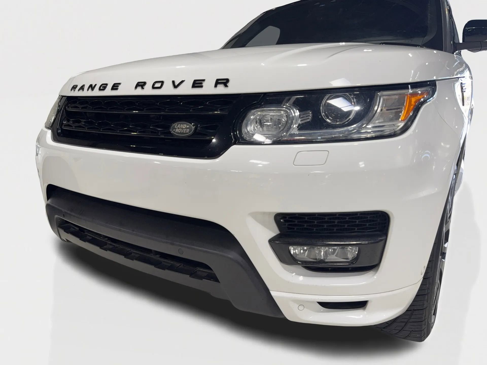 Used 2017 Land Rover Range Rover Sport HSE Dynamic image 8