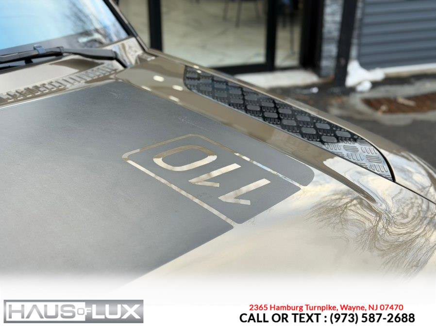 Used 2022 Land Rover Defender 110 X-Dynamic SE image 4