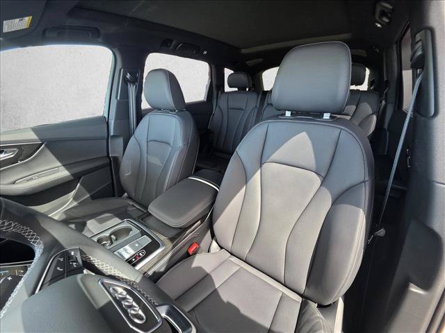 Certified 2025 Audi Q7 3.0T Premium Plus w/ Premium Plus Package AWD/4WD image 14