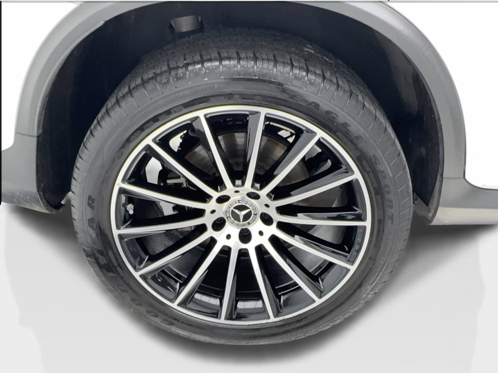 Used 2023 Mercedes-Benz GLC 300 4MATIC Coupe w/ AMG Line image 16