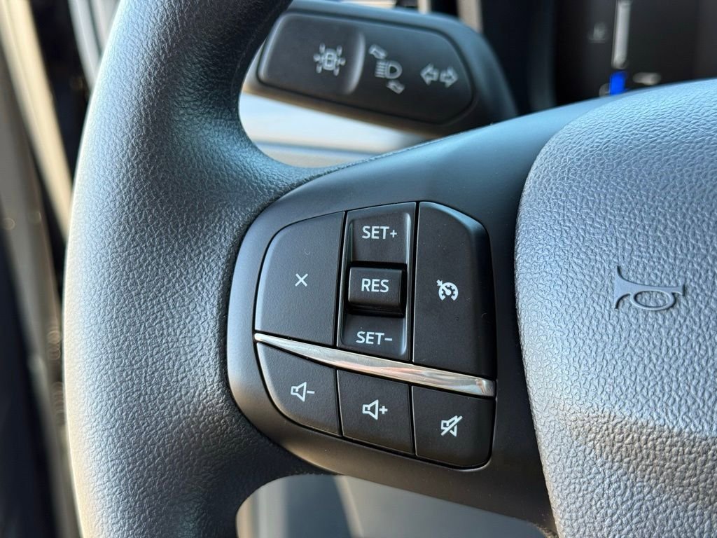 New 2025 Ford Maverick XL FWD image 14
