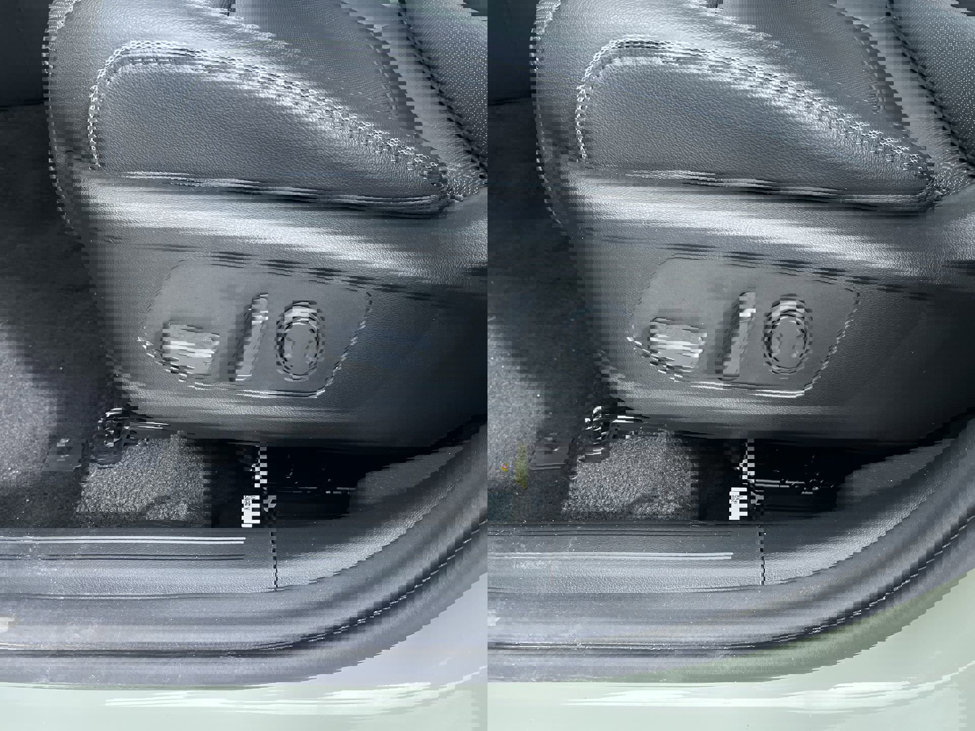 Used 2024 Hyundai Santa Cruz Limited image 13