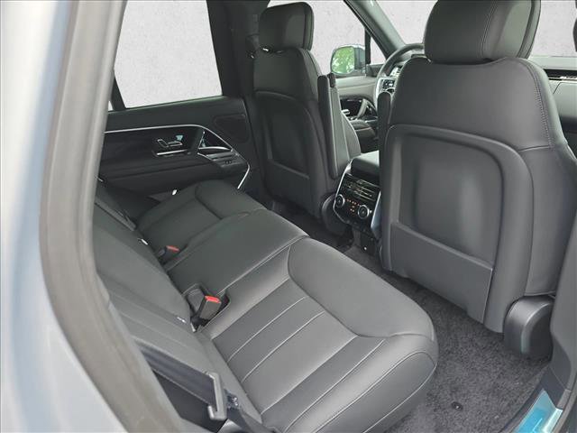 New 2025 Land Rover Range Rover SE image 11